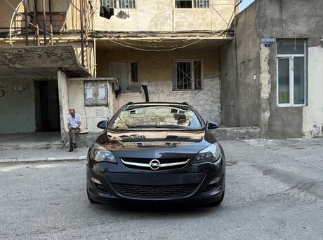 Opel Astra 2015