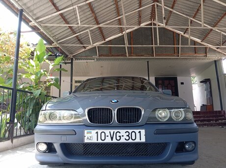 BMW 523 1998