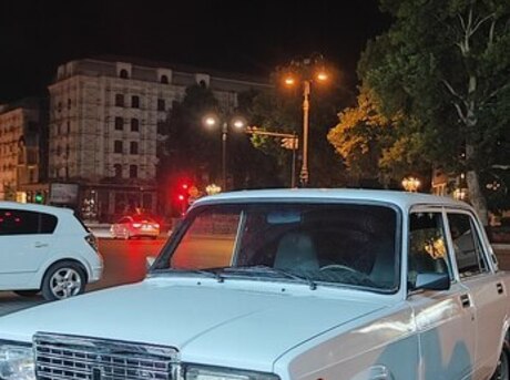LADA (VAZ) 2107
