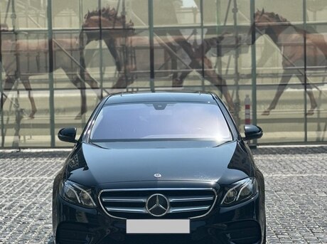 Mercedes E 300 4MATIC 2018
