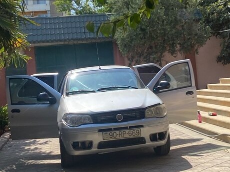 Fiat Albea 2010