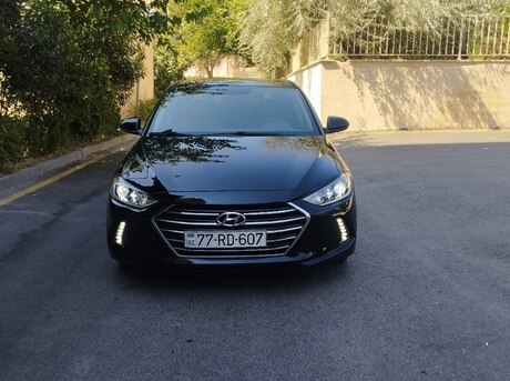 Hyundai Elantra 2016