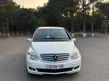 Mercedes B 170