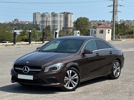 Mercedes CLA 180