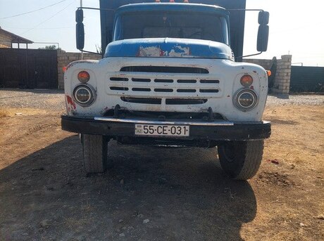 ZIL 130