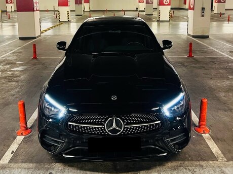 Mercedes E 200
