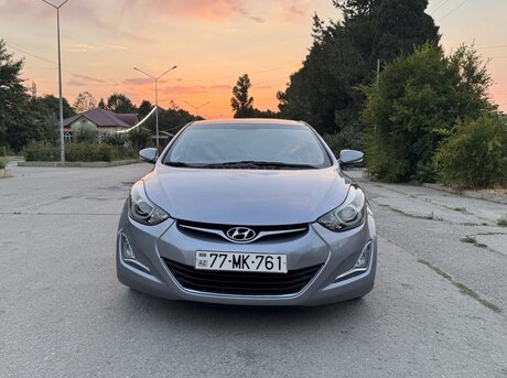 Hyundai Elantra 2015