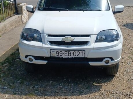 Chevrolet Niva 2013
