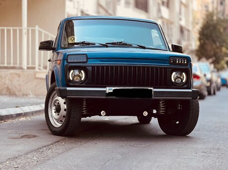 LADA (VAZ) Niva