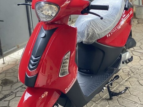 Suzuki  2025