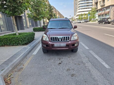 Toyota Land Cruiser Prado