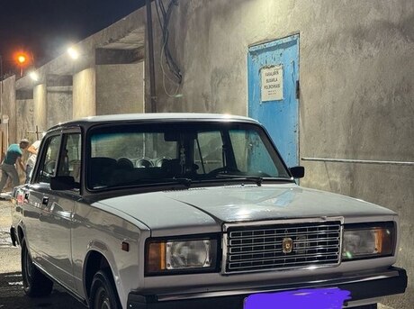 LADA (VAZ) 2107