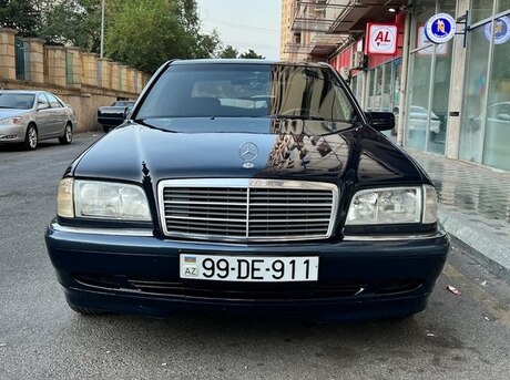 Mercedes C 220