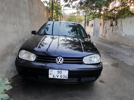 Volkswagen Golf 2002