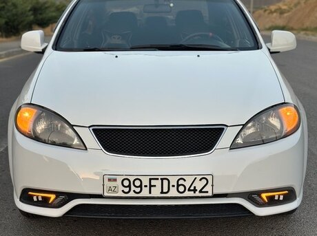 Daewoo Gentra