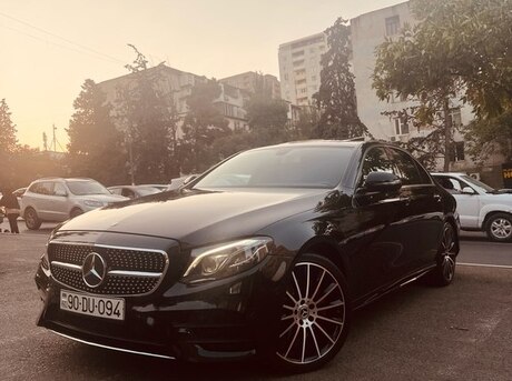 Mercedes E 300