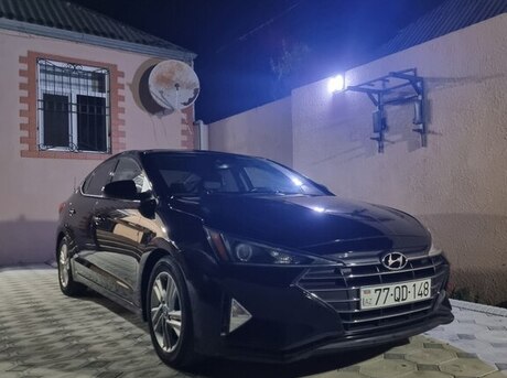 Hyundai Elantra 2019