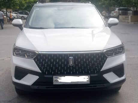 Bestune T77 2021