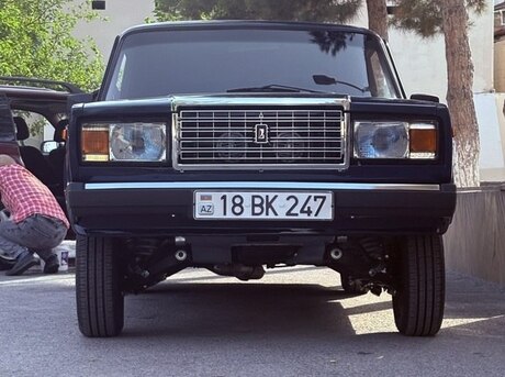 LADA (VAZ) 2107
