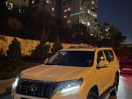 Toyota Land Cruiser Prado 2021