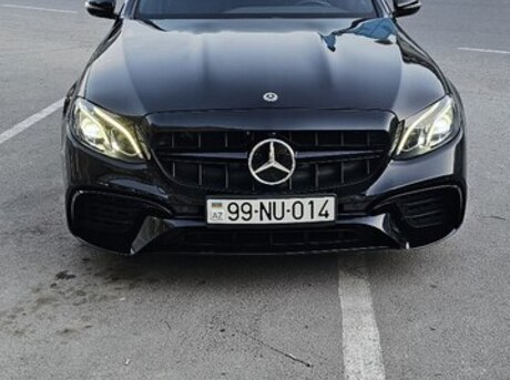 Mercedes E 300