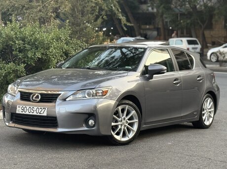 Lexus CT 200h