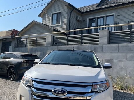 Ford Edge 2012