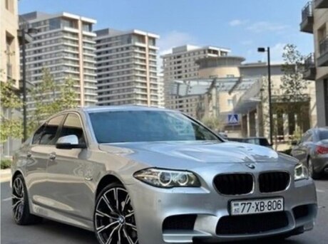 BMW 528