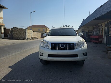 Toyota Land Cruiser Prado 2013