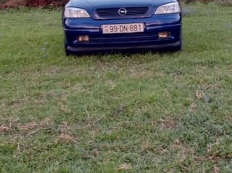 Opel Astra 2000