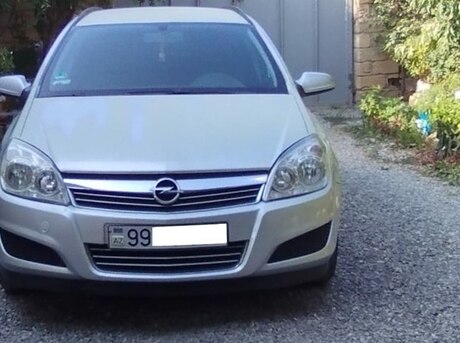 Opel Astra 2009