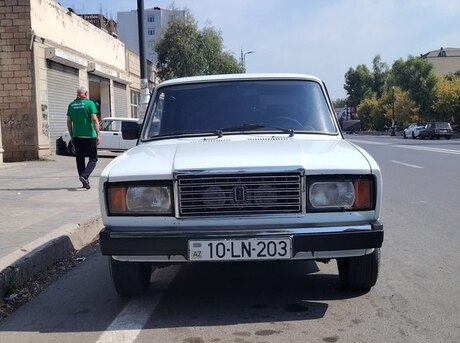 LADA (VAZ) 2107 2003