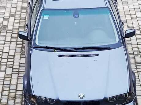 BMW 330 2001