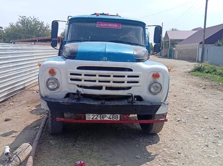 ZIL 130