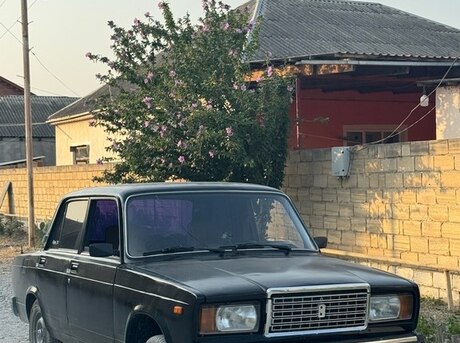 LADA (VAZ) 2107 1985