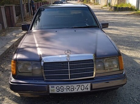 Mercedes E 200 1990