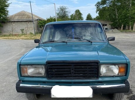 LADA (VAZ) 2107