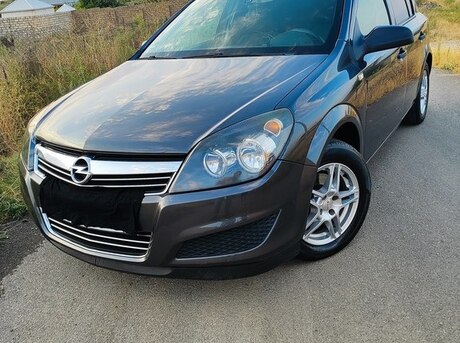 Opel Astra 2009