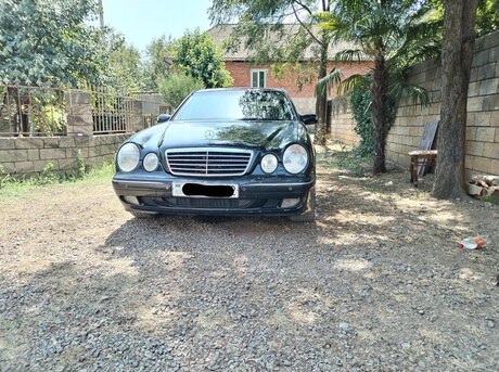 Mercedes E 200 2000