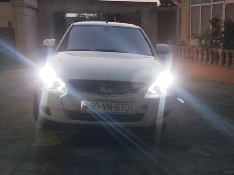 LADA (VAZ) Priora 2013