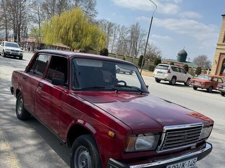 LADA (VAZ) 2107 2004
