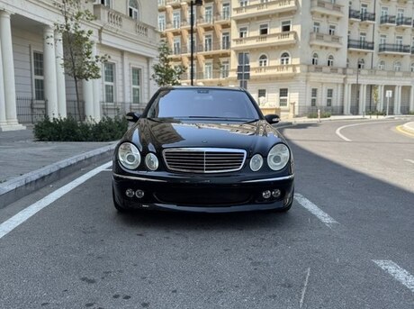 Mercedes E 320