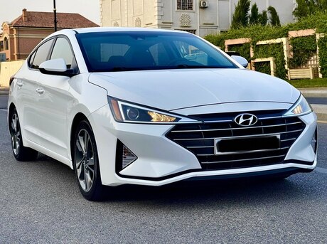 Hyundai Elantra 2020