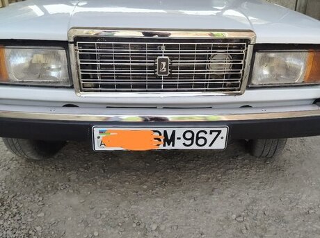 LADA (VAZ) 2107 2001