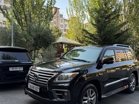 Lexus LX 570 2013