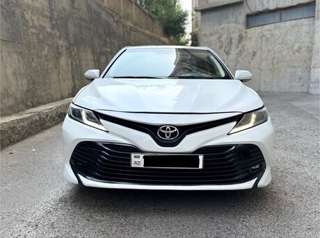 Toyota Camry 2018
