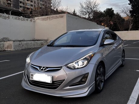 Hyundai Elantra 2015
