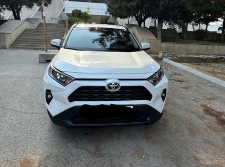Toyota RAV4 2024