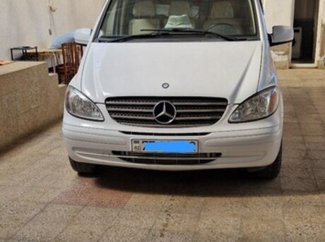 Mercedes Vito 111