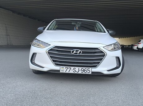 Hyundai Elantra 2018